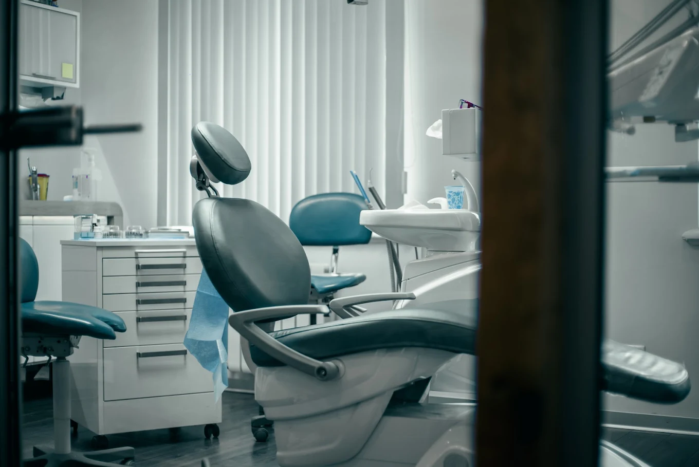 Modern dental treatment chair